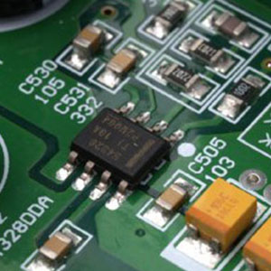 深圳三星貼片電容代理商：電腦主板上貼片電容大小怎么看？